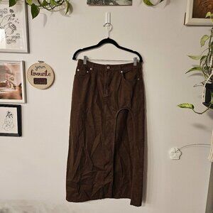 NWOT Retro Style Brown Denim Skirt With Slit